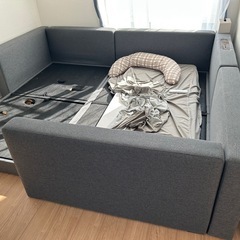 ベッドフレームの画像