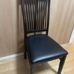 ダイニングチェアの画像