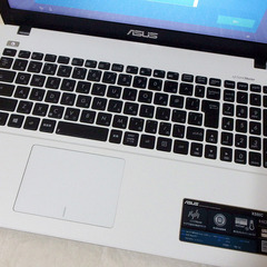 ASUS X550Cの画像