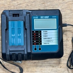 【別府市】makita マキタ TD149D インパクトドライバー 6.0Ahバッテリー&充電器付き 動作良好の画像