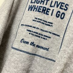 しまむら NONコラボ フロッキープリントニットプルオーバーの画像