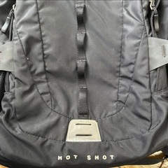 ノースフェイス ホットショット リュックの画像