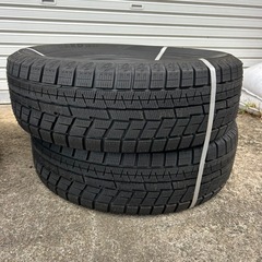未使用品 YOKOHAMA iceGUARD 6 215/65R16 98Q スタッドレスタイヤの画像