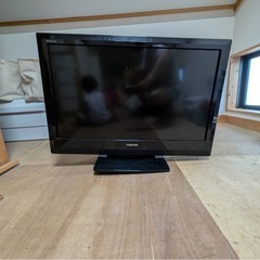 TOSHIBA テレビ　32inchの画像