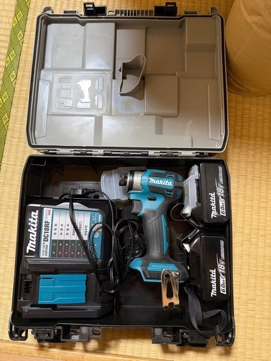 【値下げ‼️】マキタ　インパクト 18V   TD173DRGX