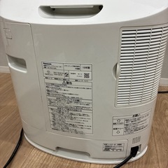 Panasonic 加湿セラミックファンヒーターの画像