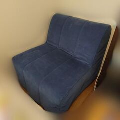 IKEA LYCKSELE 一人掛けソファベッドの画像