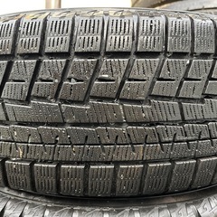 スタッドレスタイヤ４本 215/55R17 94Q ヨコハマYO アイスガードiG60　の画像