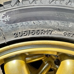 205/55R/17 スタッドレス（4本セット）の画像
