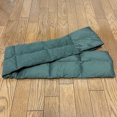 【新品】UNIQLOユニクロ ヒートテック ライニングパデッド　マフラー カーキ レディース メンズの画像