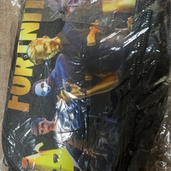 フォートナイト筆箱&キーホルダーセットの画像