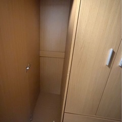 ワードローブ 2つの画像