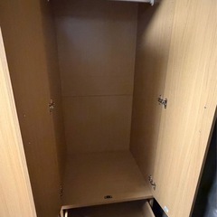 ワードローブ 2つの画像