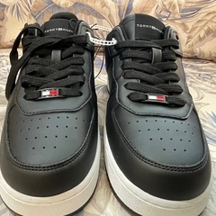 TOMMY HILFIGER 靴 シューズ サイズ 7 1/2 約25.5cm 新品 スニーカー トミーヒルフィガー 黒の画像