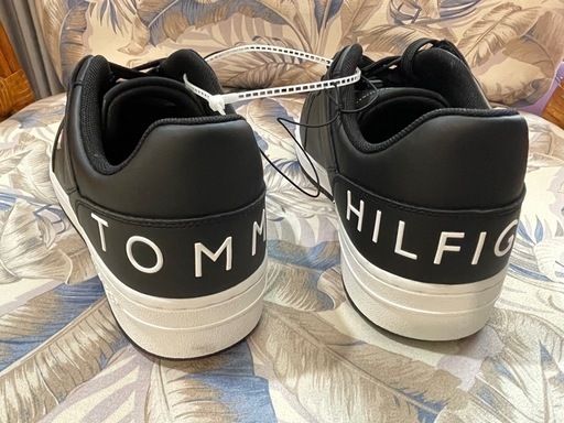 TOMMY HILFIGER 靴 シューズ サイズ 7 1/2 約25.5cm 新品 スニーカー トミーヒルフィガー 黒