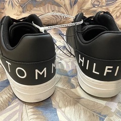 TOMMY HILFIGER 靴 シューズ サイズ 7 1/2 約25.5cm 新品 スニーカー トミーヒルフィガー 黒の画像