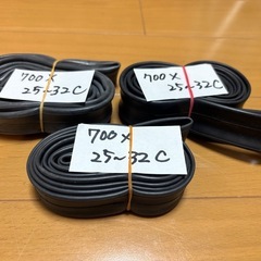 2中古チューブ　700x25〜32Cの画像