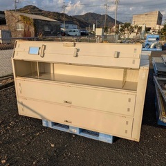 スチールロッカー 鍵付き （在庫2台）の画像