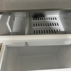 【無料/0円】AQUA 2ドア ノンフロン冷蔵庫 126L (AQR-J13J) 2020年製・美品✨
の画像