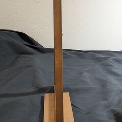 木製クリスマスツリースタンドの画像