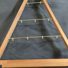 木製クリスマスツリースタンドの画像