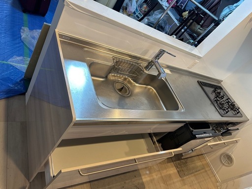 美品クリナップ システムキッチン 間口240cm 奥行65cm 高85cm 都市ガス　洗碗機付き(一回も未使用)