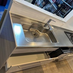 美品クリナップ システムキッチン 間口240cm 奥行65cm 高85cm 都市ガス　洗碗機付き(一回も未使用)の画像