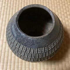和モダンな小林正明の花器、格安でお譲りしますの画像