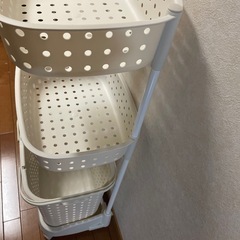 洗濯カゴ　3段の画像