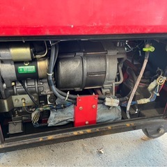 溶接機 発電機 ヴェルダー 防音型 Shindaiwa DGW180M
の画像