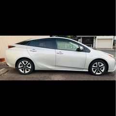 平成28年式　トヨタプリウスS ツーリングセレクションの画像