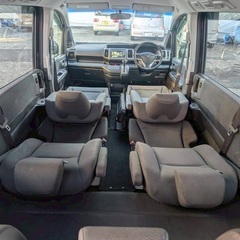 月々1.3万円〜分割払い可❗️車検2年付き！大人気☆HONDA ステップワゴンスパーダ☆SDナビ付き☆DVD見れます☆バックカメラ付き☆両側電動スライドドア☆ドライブレコーダー付きのフル装備☆ホンダ純正アルミ☆ 事故修復歴無し☆車内広々三列シート‼️の画像