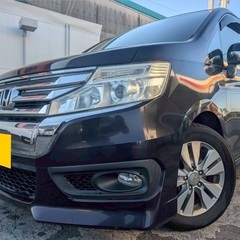 月々1.3万円〜分割払い可❗️車検2年付き！大人気☆HONDA ステップワゴンスパーダ☆SDナビ付き☆DVD見れます☆バックカメラ付き☆両側電動スライドドア☆ドライブレコーダー付きのフル装備☆ホンダ純正アルミ☆ 事故修復歴無し☆車内広々三列シート‼️の画像