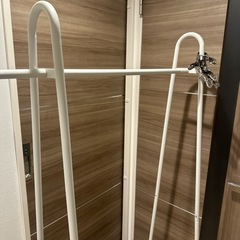 【先着順】A型ハンガーラック ホワイトウォッシュ (BH2c02)の画像