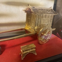 御所車　置物
の画像