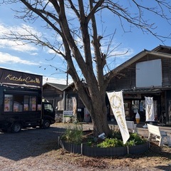 茨城県牛久市つむぎの村にてフリーマーケット開催