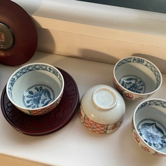 有田焼？　☆☆　湯飲み茶碗　4コセット　☆☆　美品　の画像