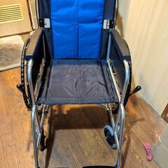 自走・介助兼用車椅子（041）の画像