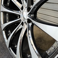 ヴェネルディ 22インチタイヤホイール　4本の画像