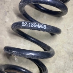 ダイハツ　エッセ　純正　スプリングの画像