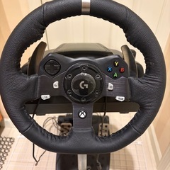 Logitech G920 ハンコンとスタンドセットの画像