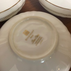 ジバンシィ　☆☆　白いサラダボール　4コセット　☆☆　の画像