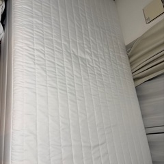 無印セミダブルベッドの画像