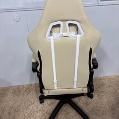 新品　組立済み Dowinx ゲーミングチェア 4Dアームレスト オフィスチェア パソコンチェア PC チェア 椅子 腰の振動機能 新開発炭素繊維レザー 人間工学 伸縮可能のオットマン 調節可能ランバーサポート の画像