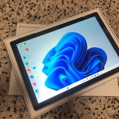 Microsoft Surface Pro 4の画像