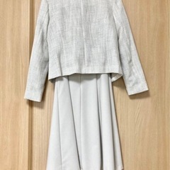 NATURAL BEAUTY BASIC ワンピースとジャケットの画像