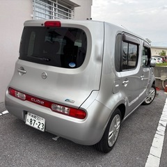 日産キューブの画像