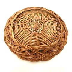 ラタン　かご　トレーの画像