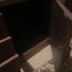 ☆☆　ダークブラウンの古い本棚　巾91ｘ　奥行30　x　高さ180cm　☆☆　の画像