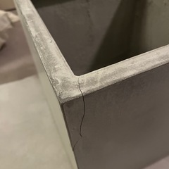 鉢 植木鉢 大鉢　30cm×30cm×30cm 軽量セメントの画像